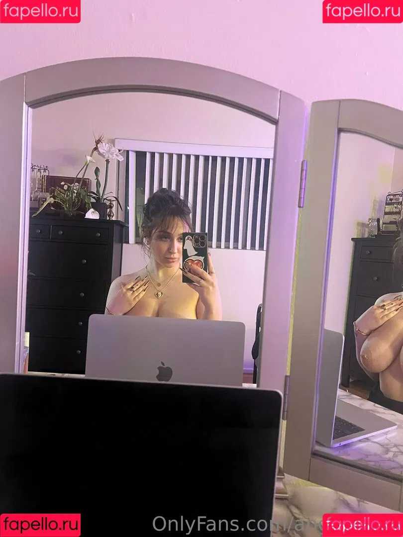 angelpie69 Onlyfans Photo Gallery 