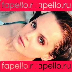 Mena Suvari Onlyfans Photo Gallery 