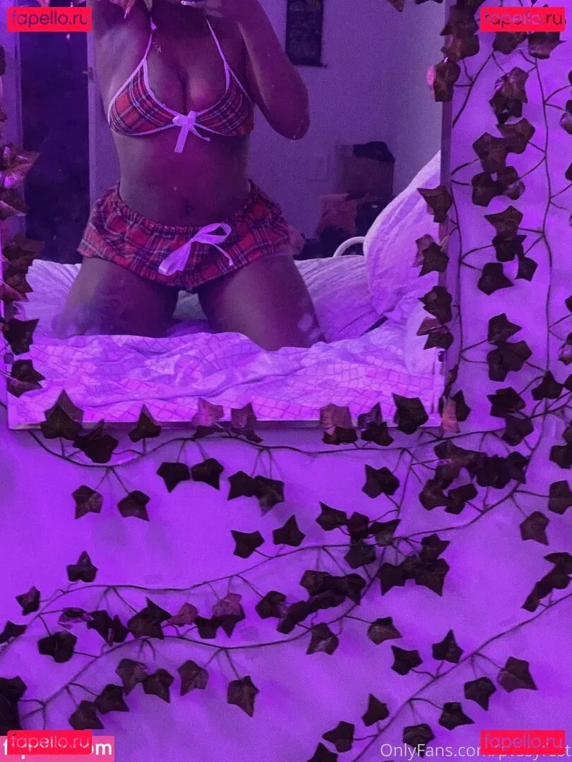 kaiakage Onlyfans Photo Gallery 