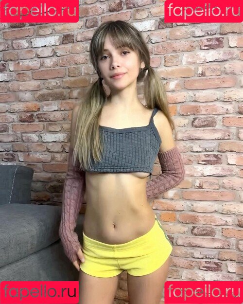 Lia Noya Onlyfans Photo Gallery 