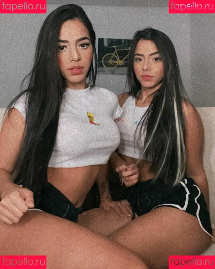 Mariely E Mirella Santos Onlyfans Photo Gallery 