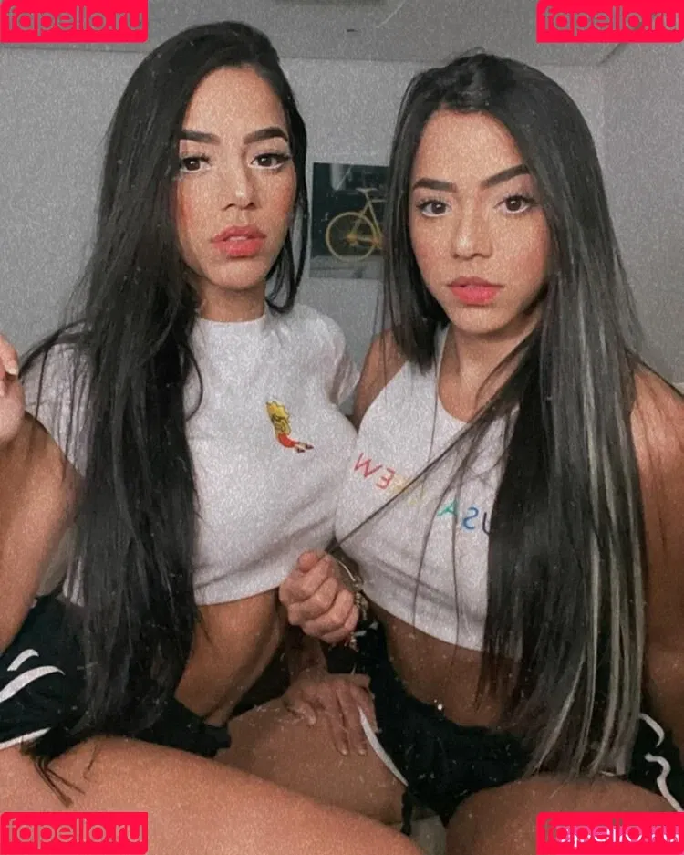 Mariely E Mirella Santos Onlyfans Photo Gallery 