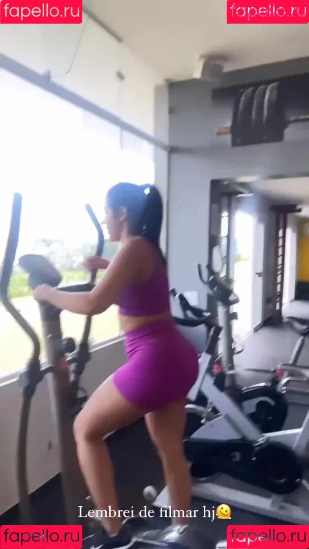Mariely E Mirella Santos Onlyfans Photo Gallery 