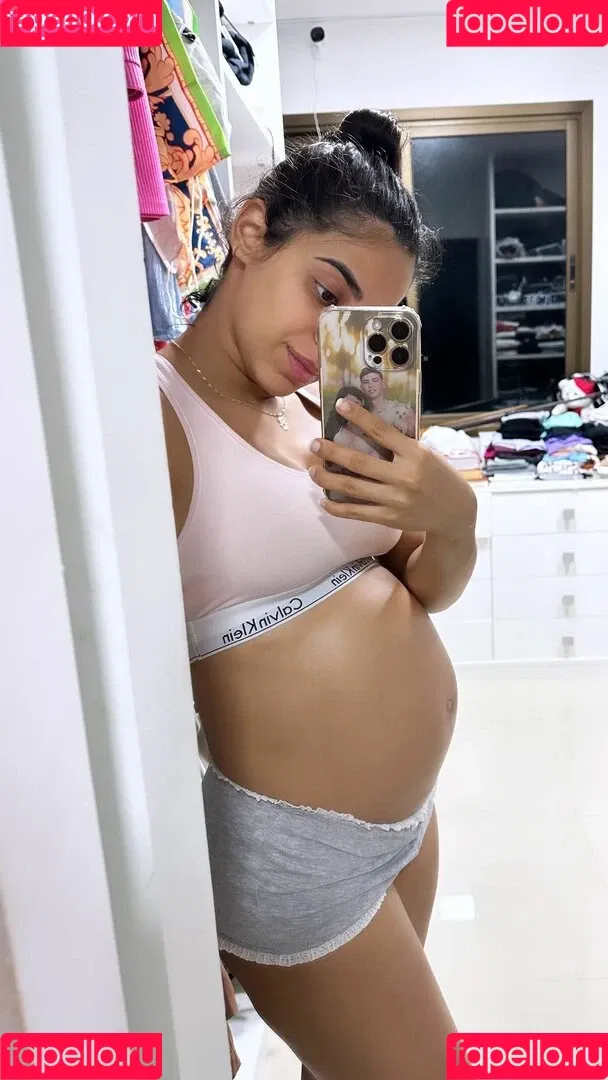 Mariely E Mirella Santos Onlyfans Photo Gallery 