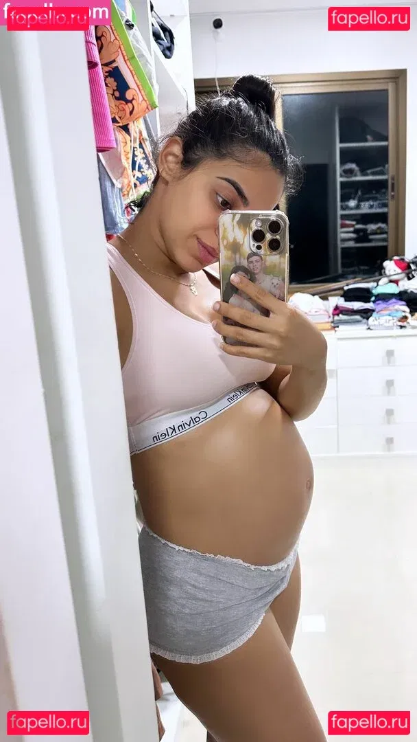 Mariely E Mirella Santos Onlyfans Photo Gallery 