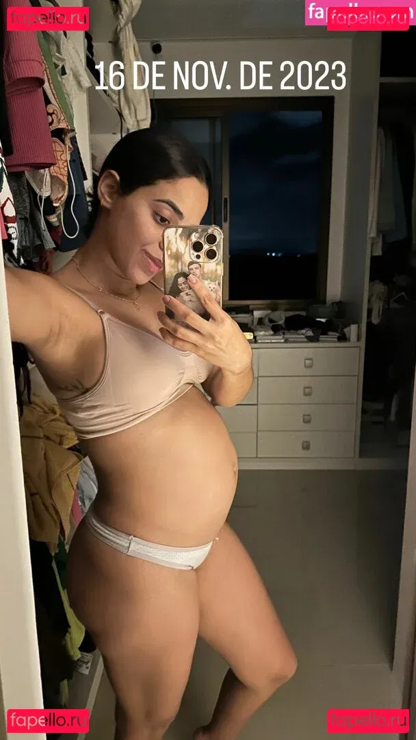 Mariely E Mirella Santos Onlyfans Photo Gallery 