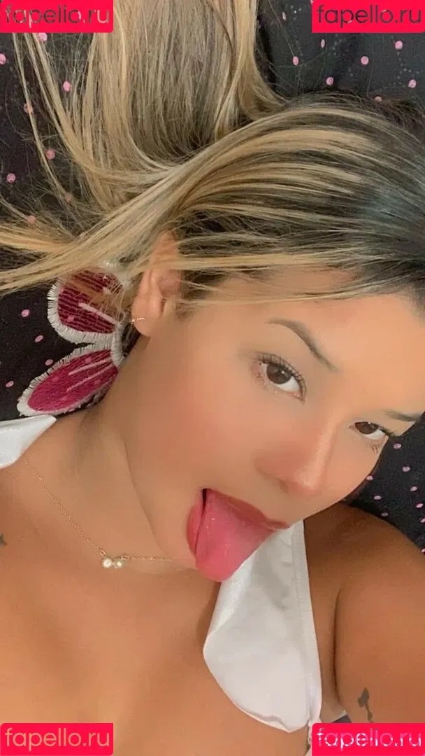Hanna Sophia Onlyfans Photo Gallery 