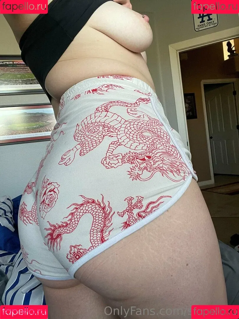 sen.xoxo Onlyfans Photo Gallery 