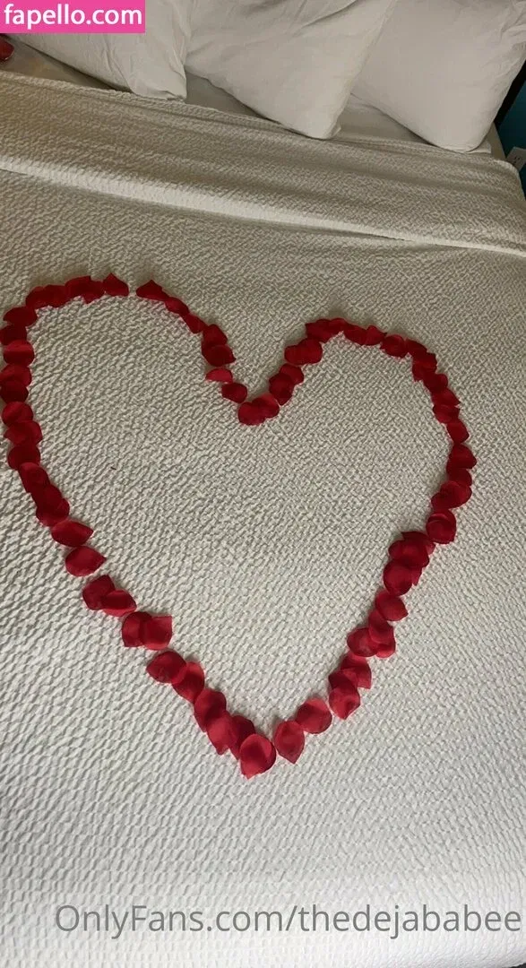 thedejababee Onlyfans Photo Gallery 