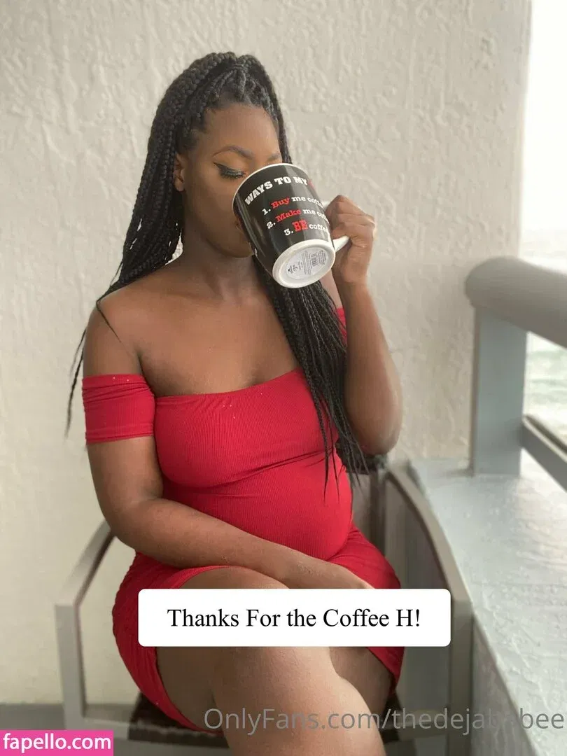 thedejababee Onlyfans Photo Gallery 
