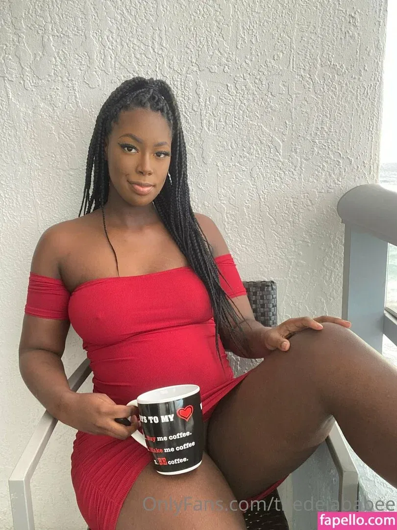 thedejababee Onlyfans Photo Gallery 