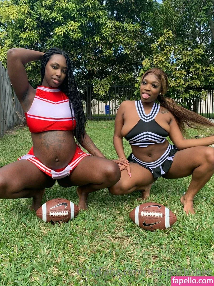 thedejababee Onlyfans Photo Gallery 