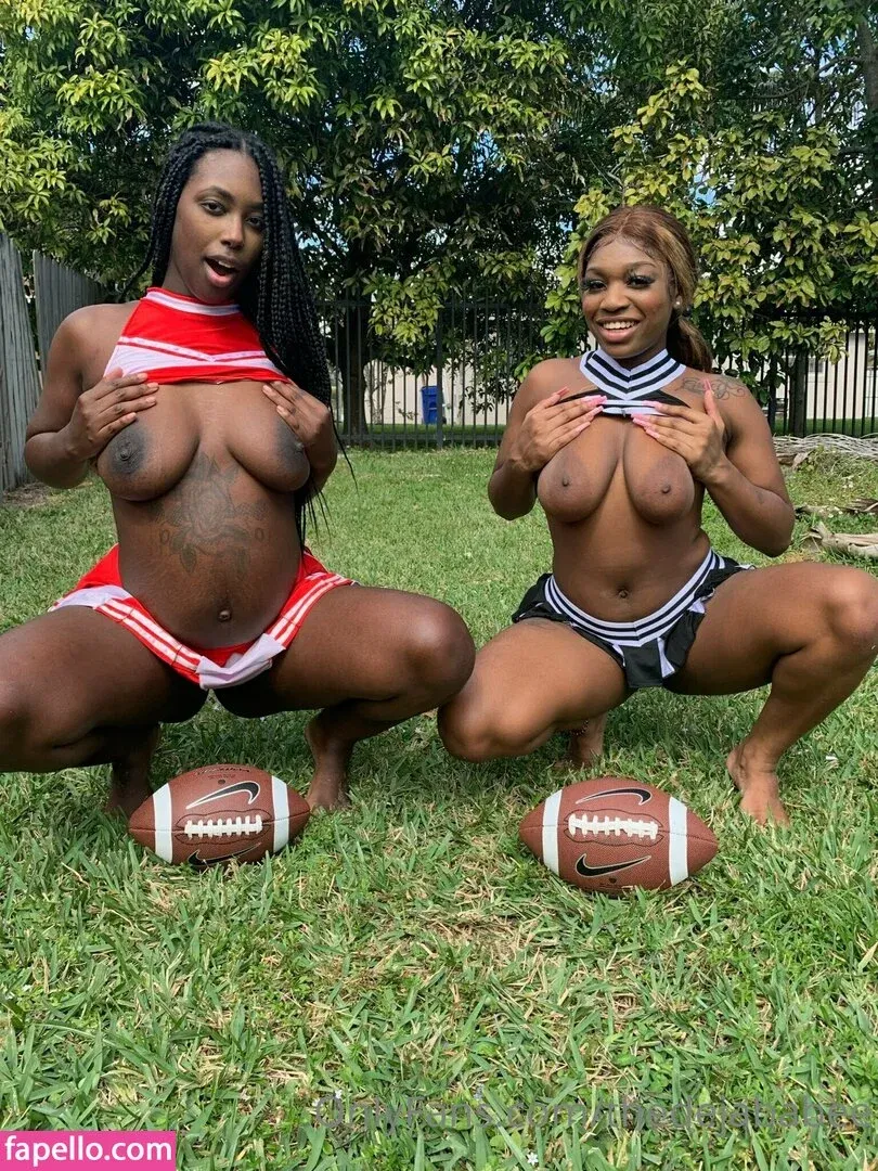 thedejababee Onlyfans Photo Gallery 