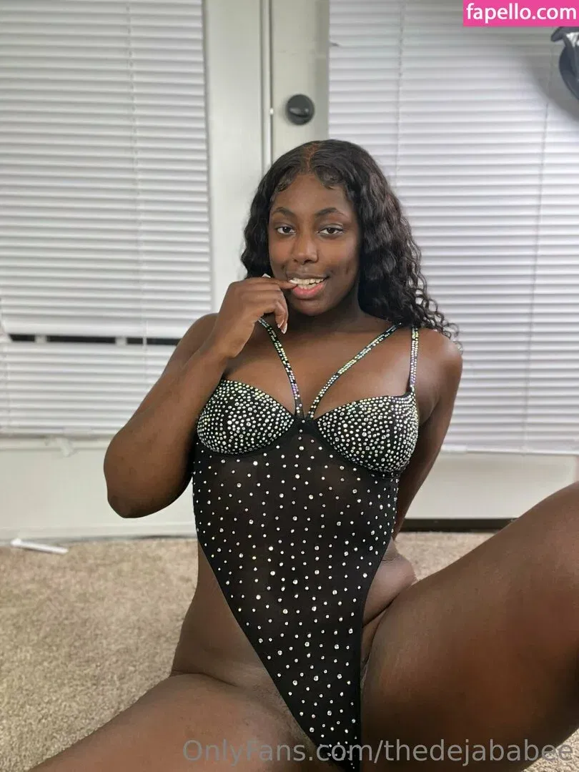 thedejababee Onlyfans Photo Gallery 