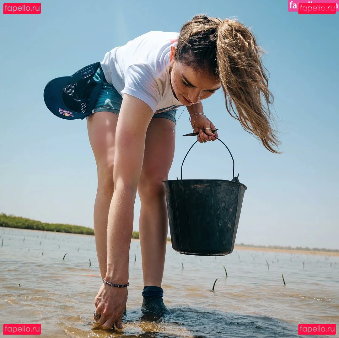 Catie Munnings Onlyfans Photo Gallery 