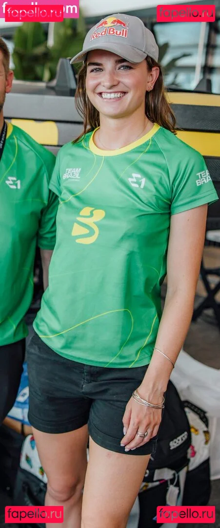 Catie Munnings Onlyfans Photo Gallery 