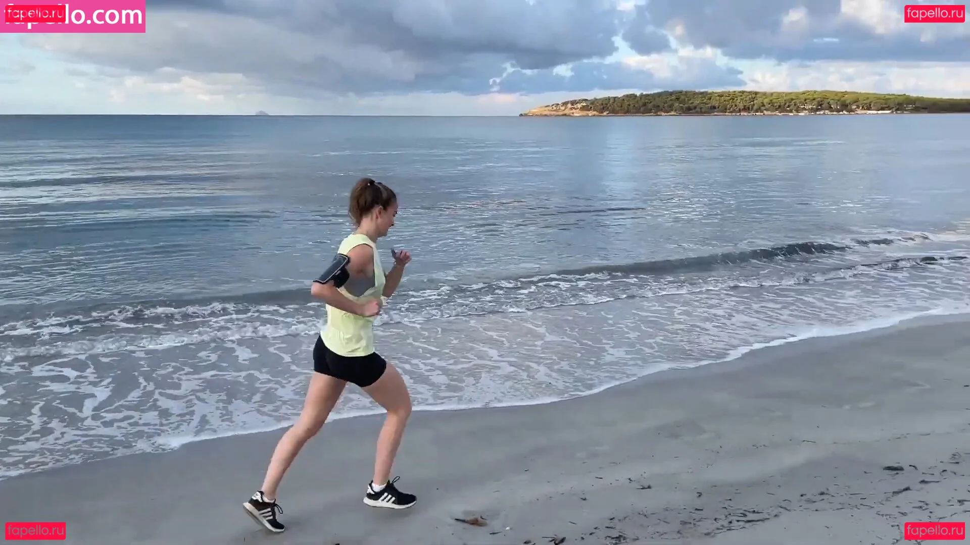 Catie Munnings Onlyfans Photo Gallery 