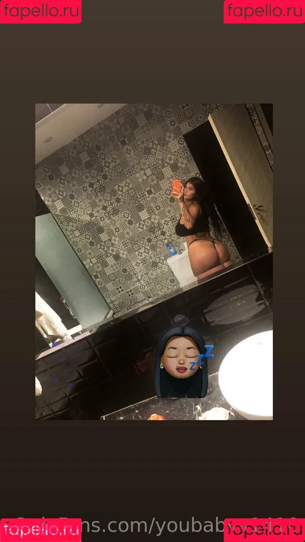 youbabyy1410 Onlyfans Photo Gallery 