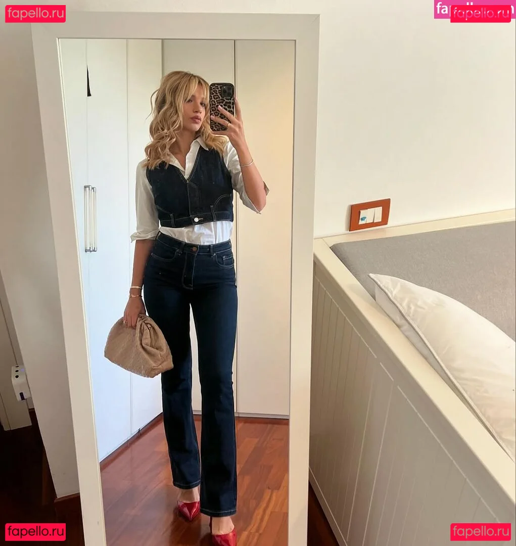 Alice D Onlyfans Photo Gallery 