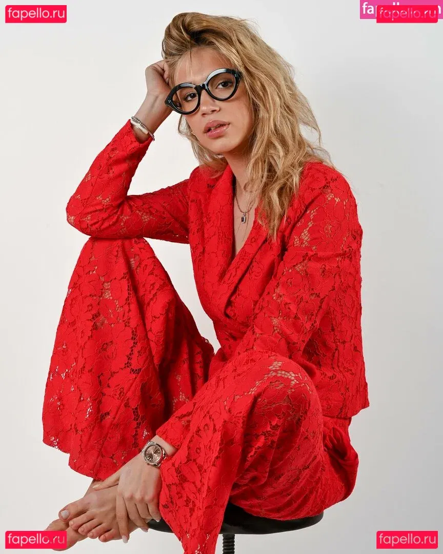 Alice D Onlyfans Photo Gallery 