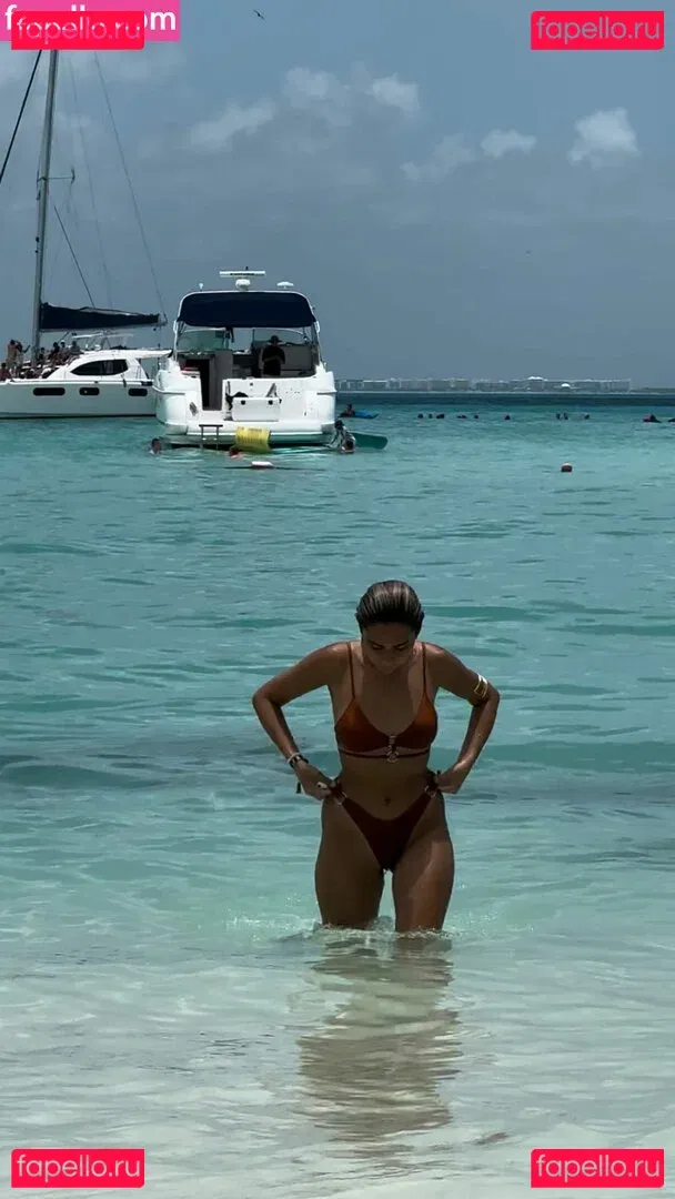 Sofia Barbosa Onlyfans Photo Gallery 