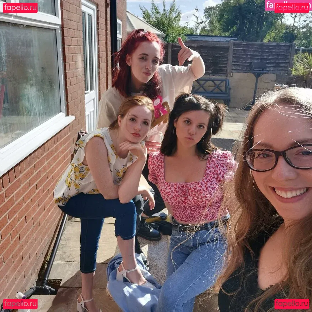 Georgia Veitch Onlyfans Photo Gallery 