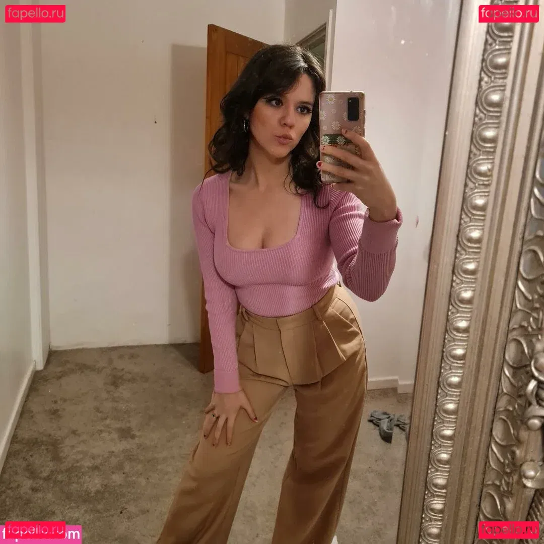 Georgia Veitch Onlyfans Photo Gallery 