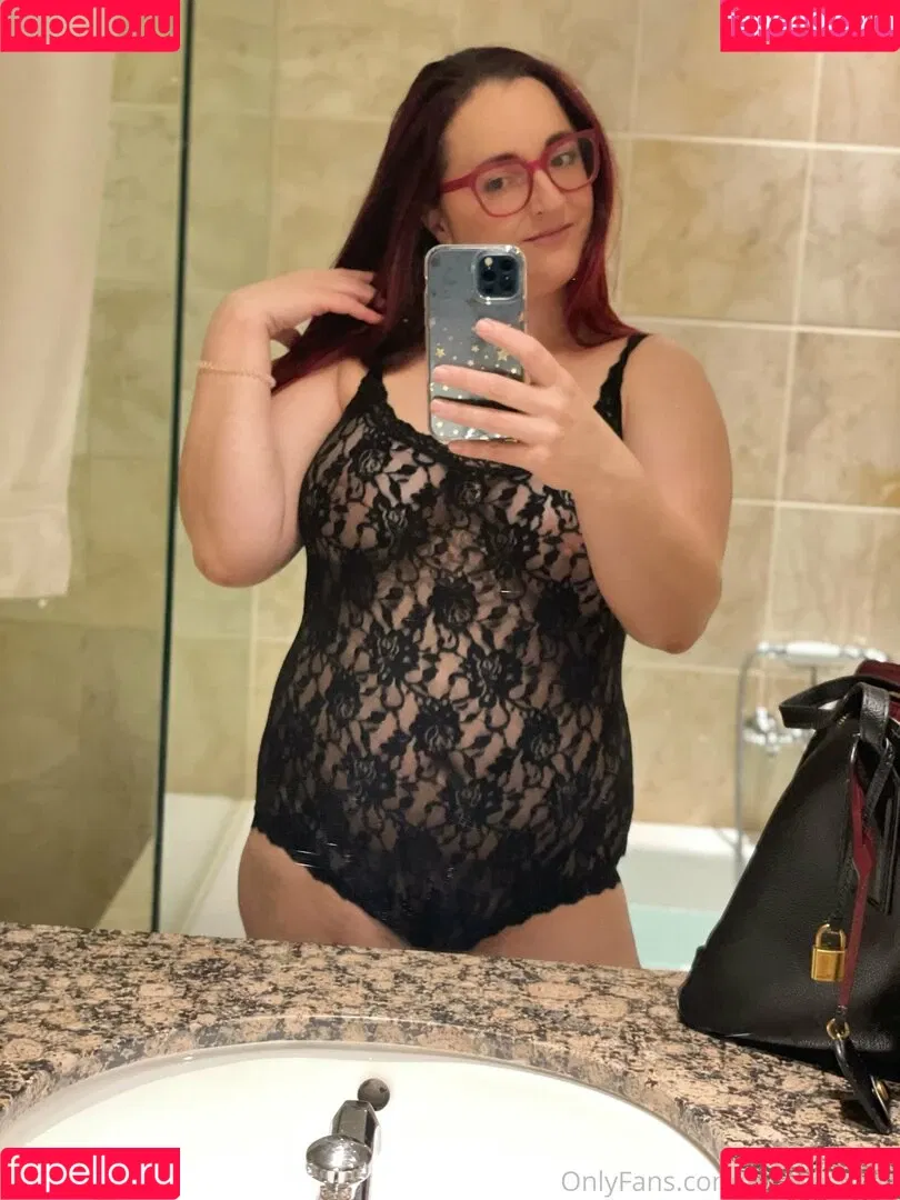 ellawestfree Onlyfans Photo Gallery 