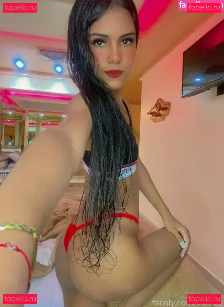Vale21 Onlyfans Photo Gallery 