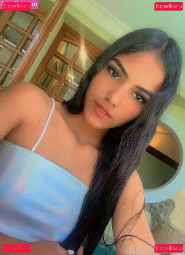 Vale21 Onlyfans Photo Gallery 
