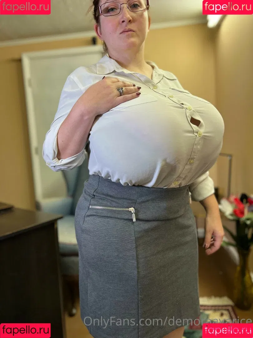 Demora Avarice Onlyfans Photo Gallery 