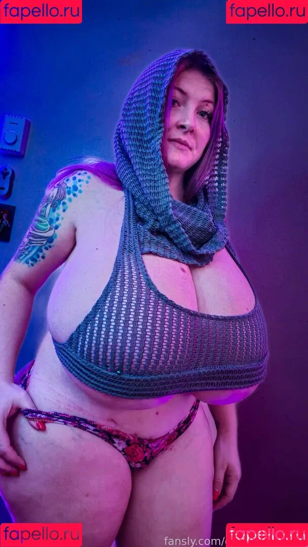 Demora Avarice Onlyfans Photo Gallery 
