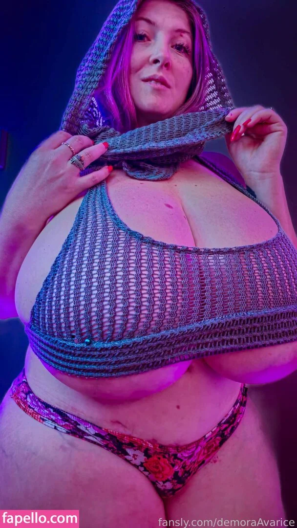 Demora Avarice Onlyfans Photo Gallery 