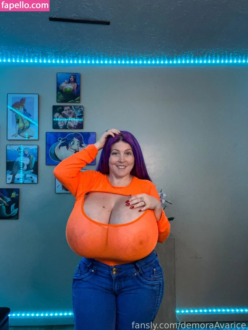 Demora Avarice Onlyfans Photo Gallery 