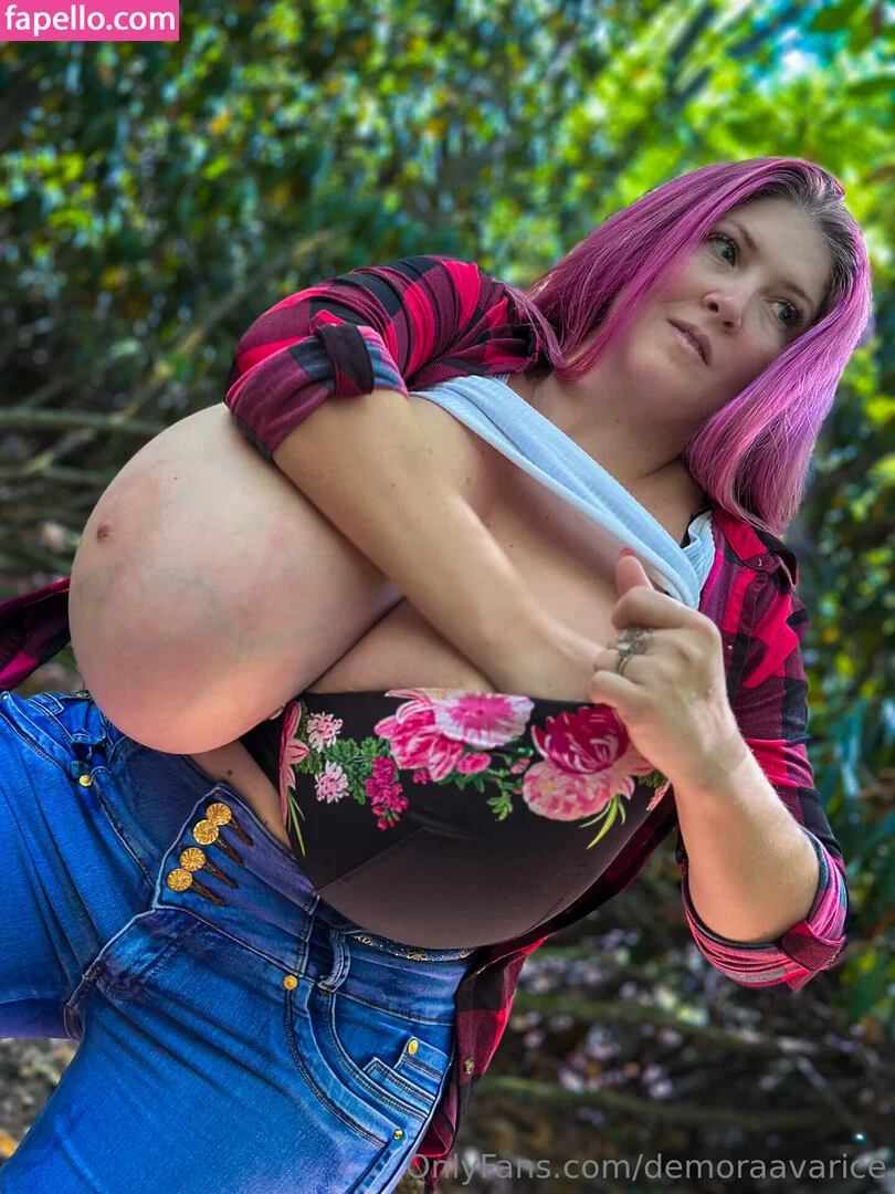 Demora Avarice Onlyfans Photo Gallery 