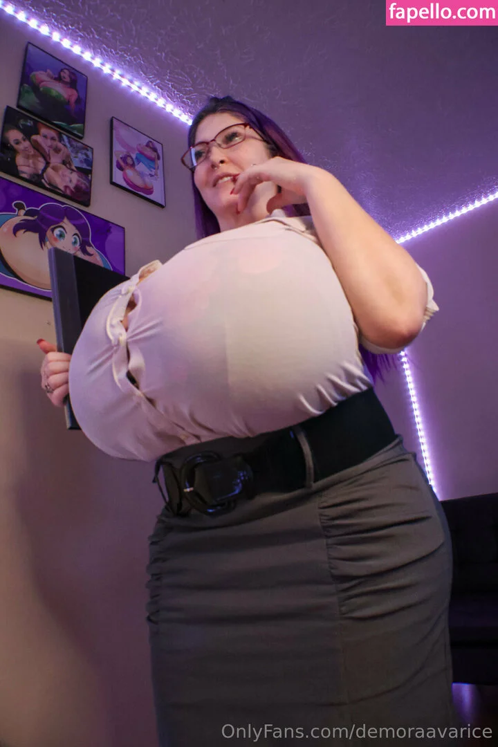 Demora Avarice Onlyfans Photo Gallery 