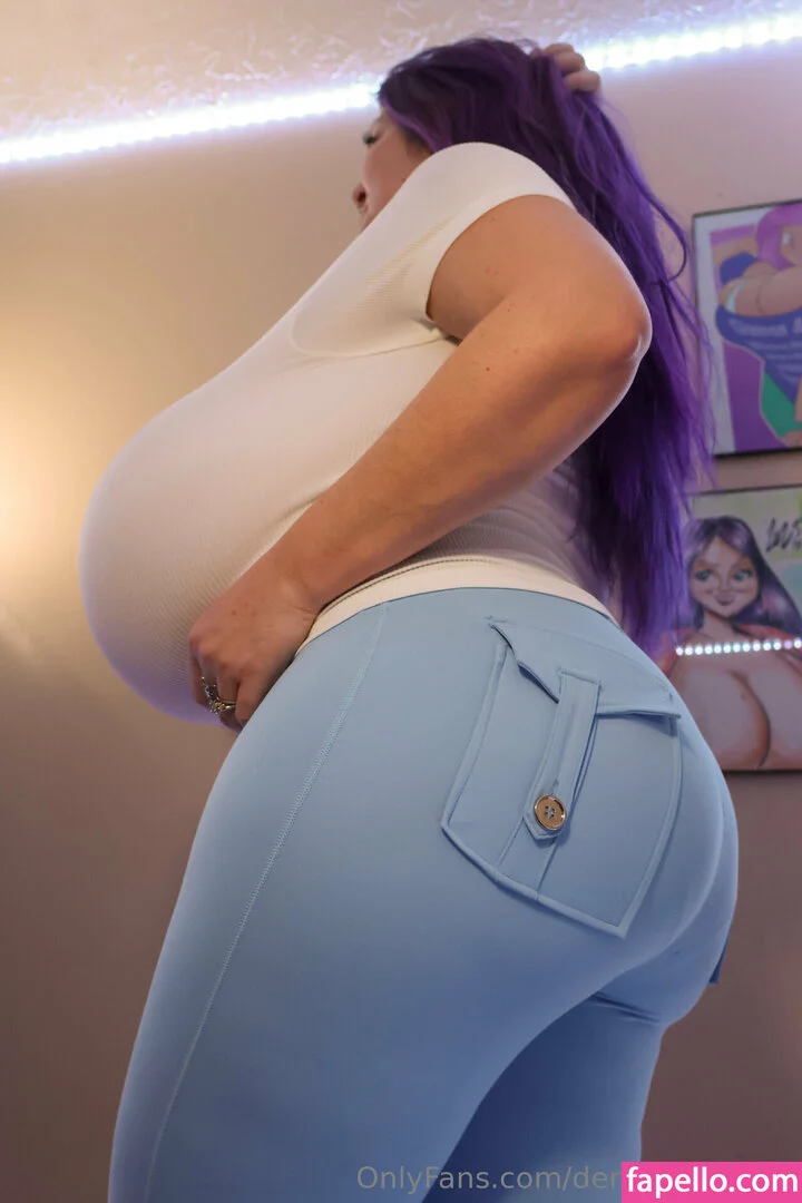 Demora Avarice Onlyfans Photo Gallery 