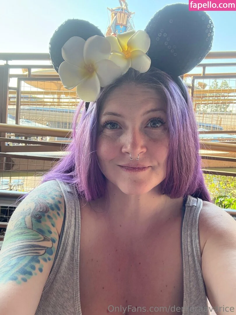 Demora Avarice Onlyfans Photo Gallery 