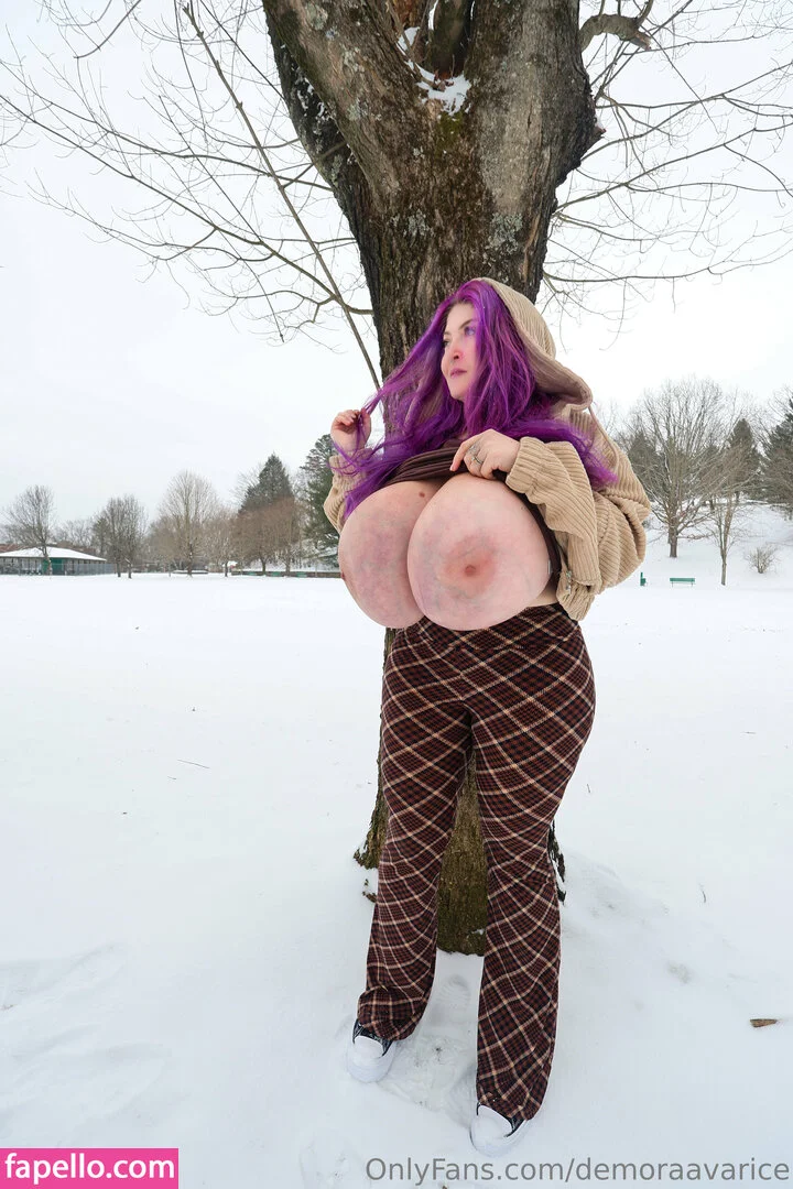 Demora Avarice Onlyfans Photo Gallery 