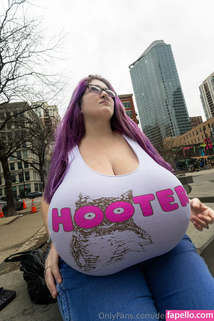 Demora Avarice Onlyfans Photo Gallery 