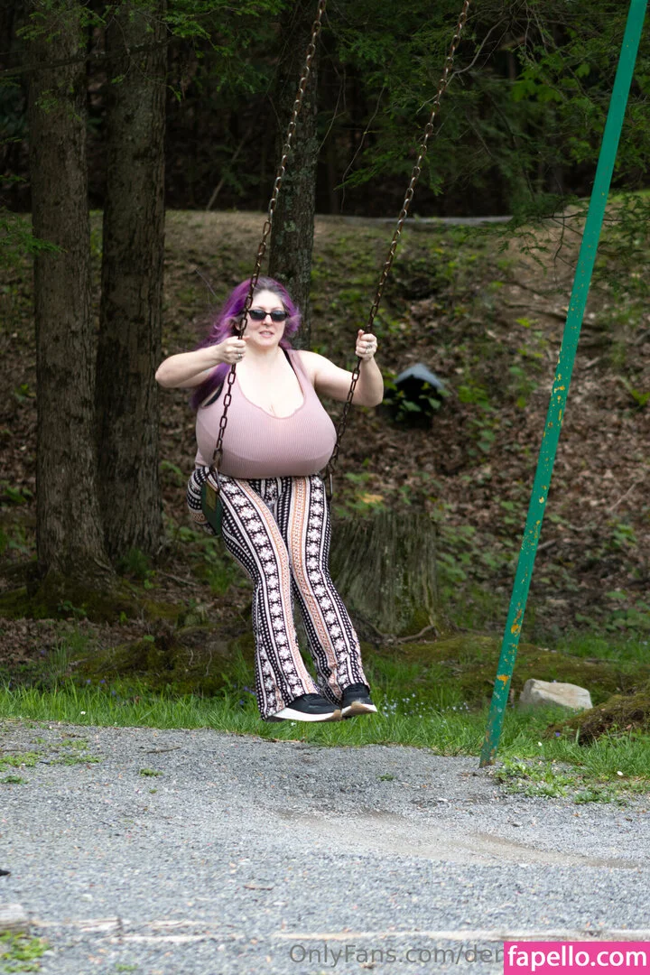 Demora Avarice Onlyfans Photo Gallery 