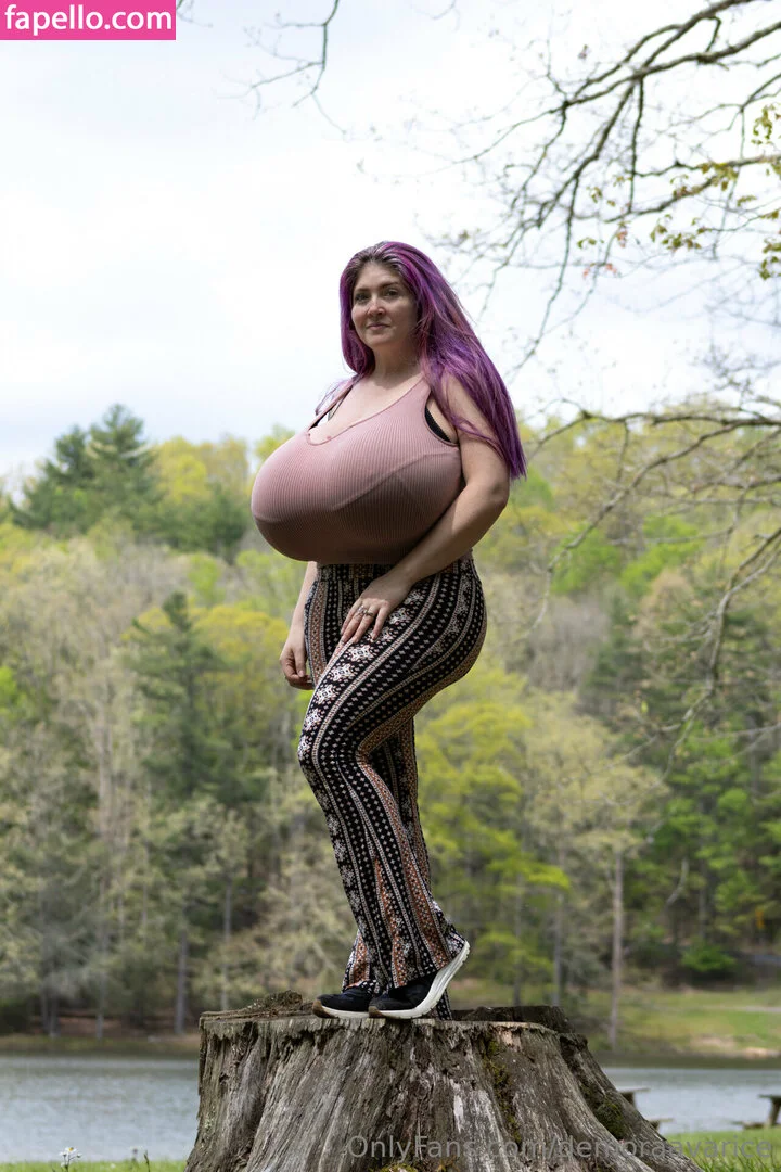 Demora Avarice Onlyfans Photo Gallery 