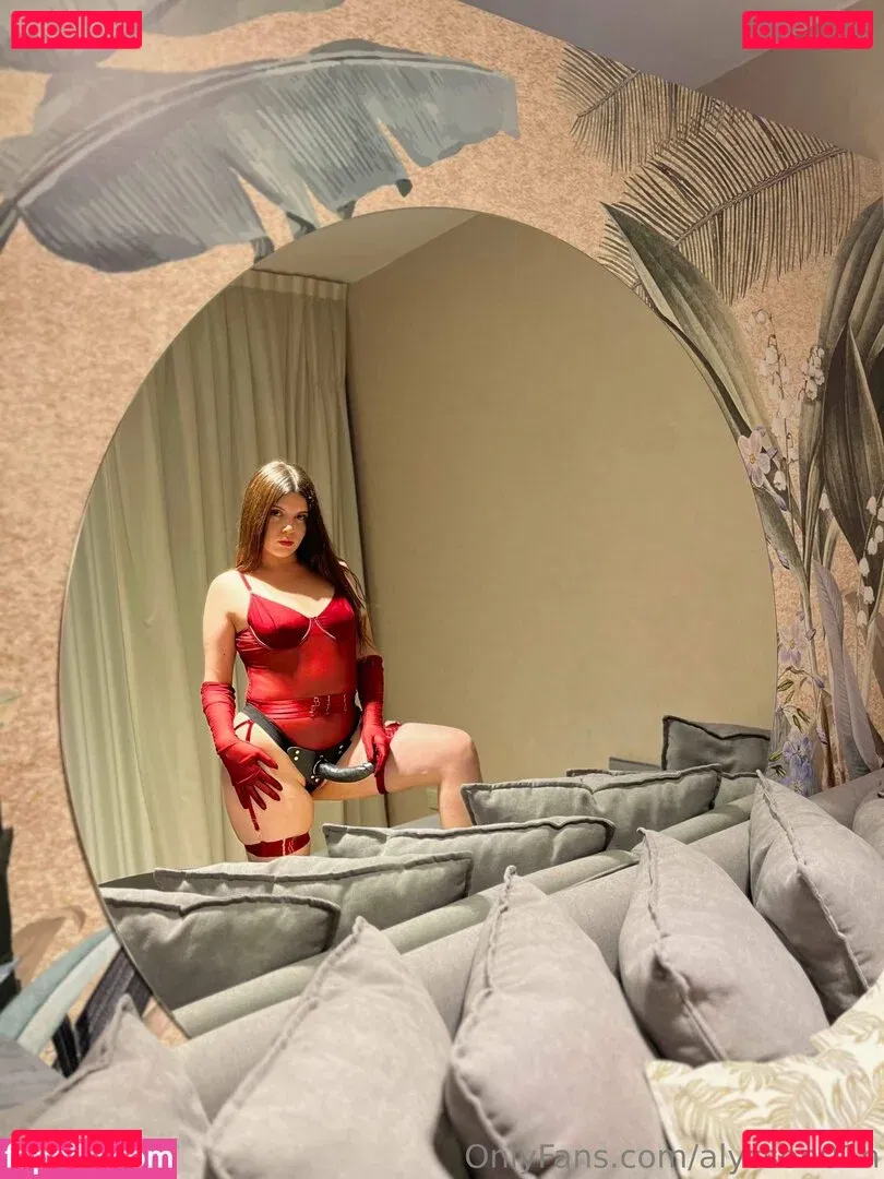 alysson01n Onlyfans Photo Gallery 