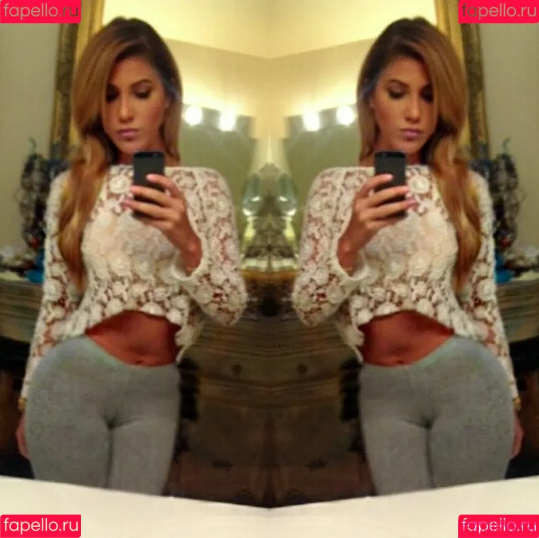 Laureen Pisciotta Onlyfans Photo Gallery 