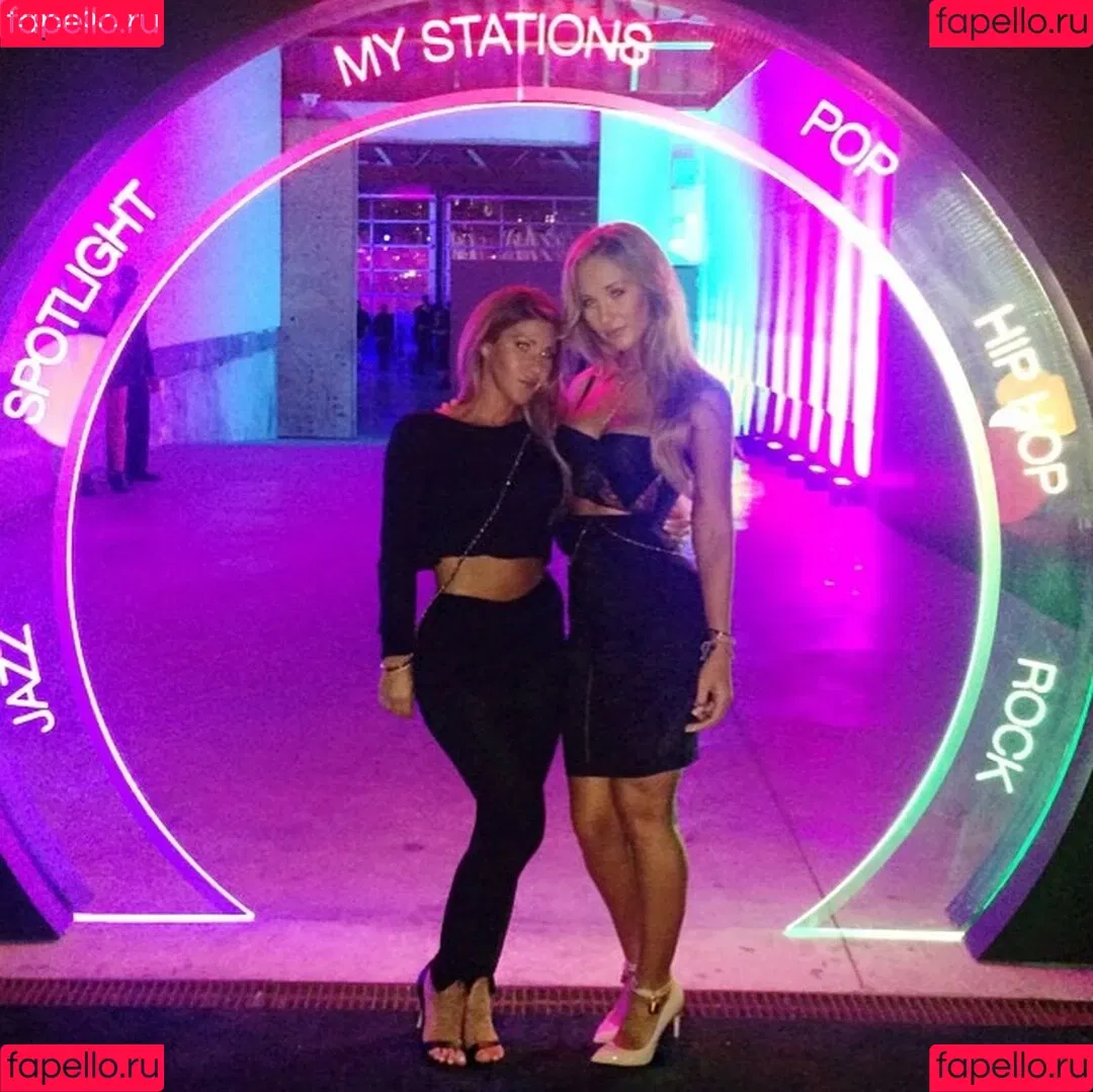 Laureen Pisciotta Onlyfans Photo Gallery 