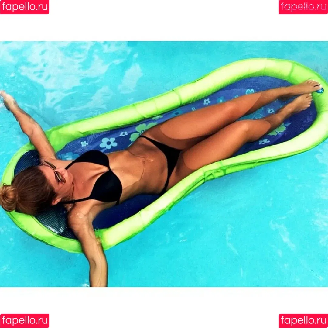Laureen Pisciotta Onlyfans Photo Gallery 
