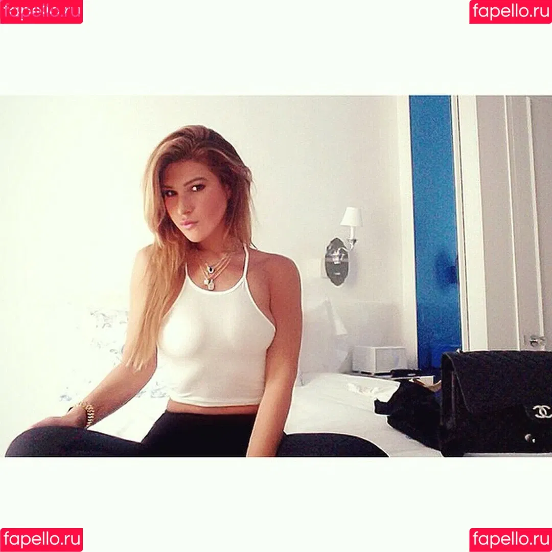 Laureen Pisciotta Onlyfans Photo Gallery 