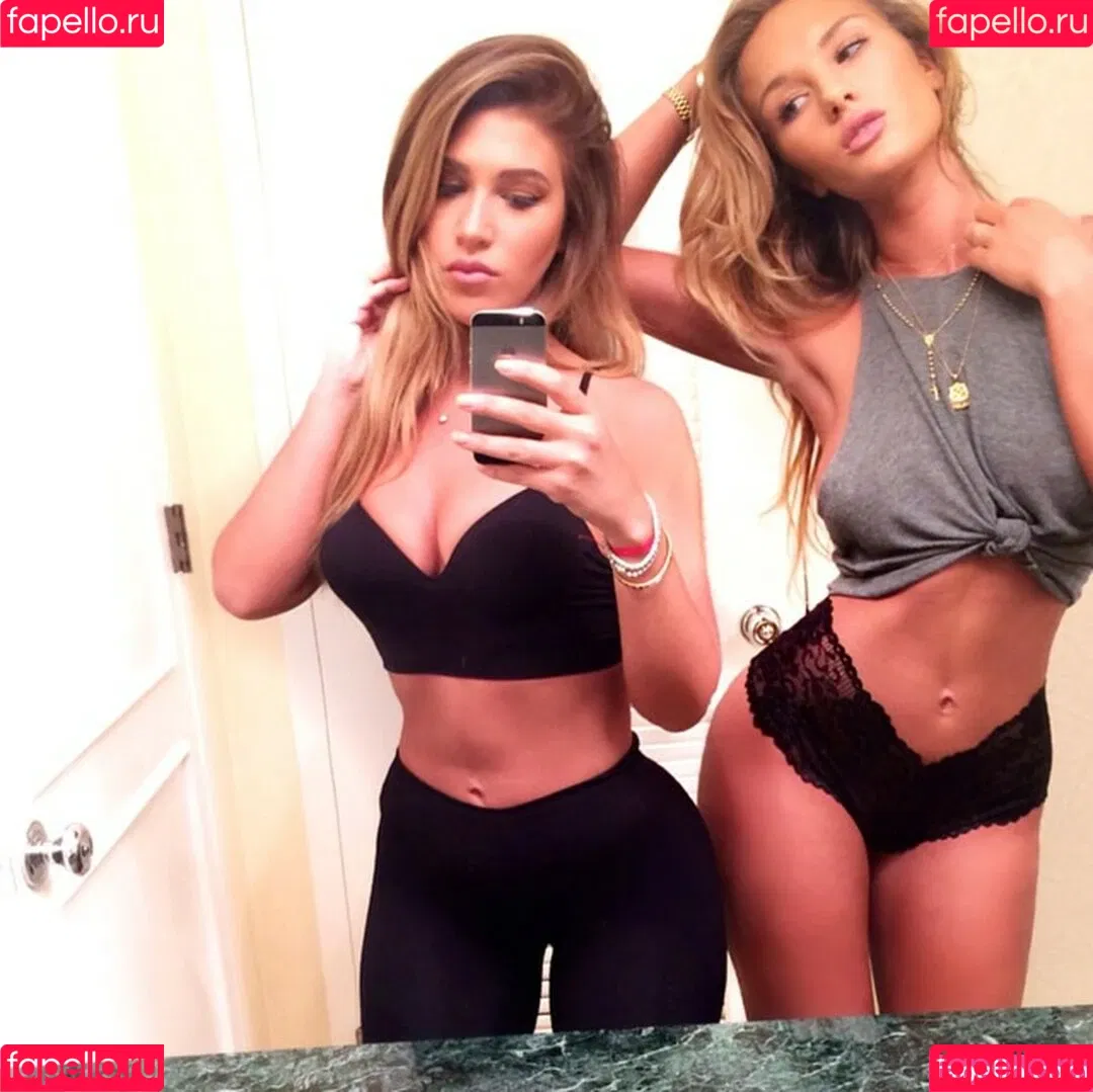 Laureen Pisciotta Onlyfans Photo Gallery 