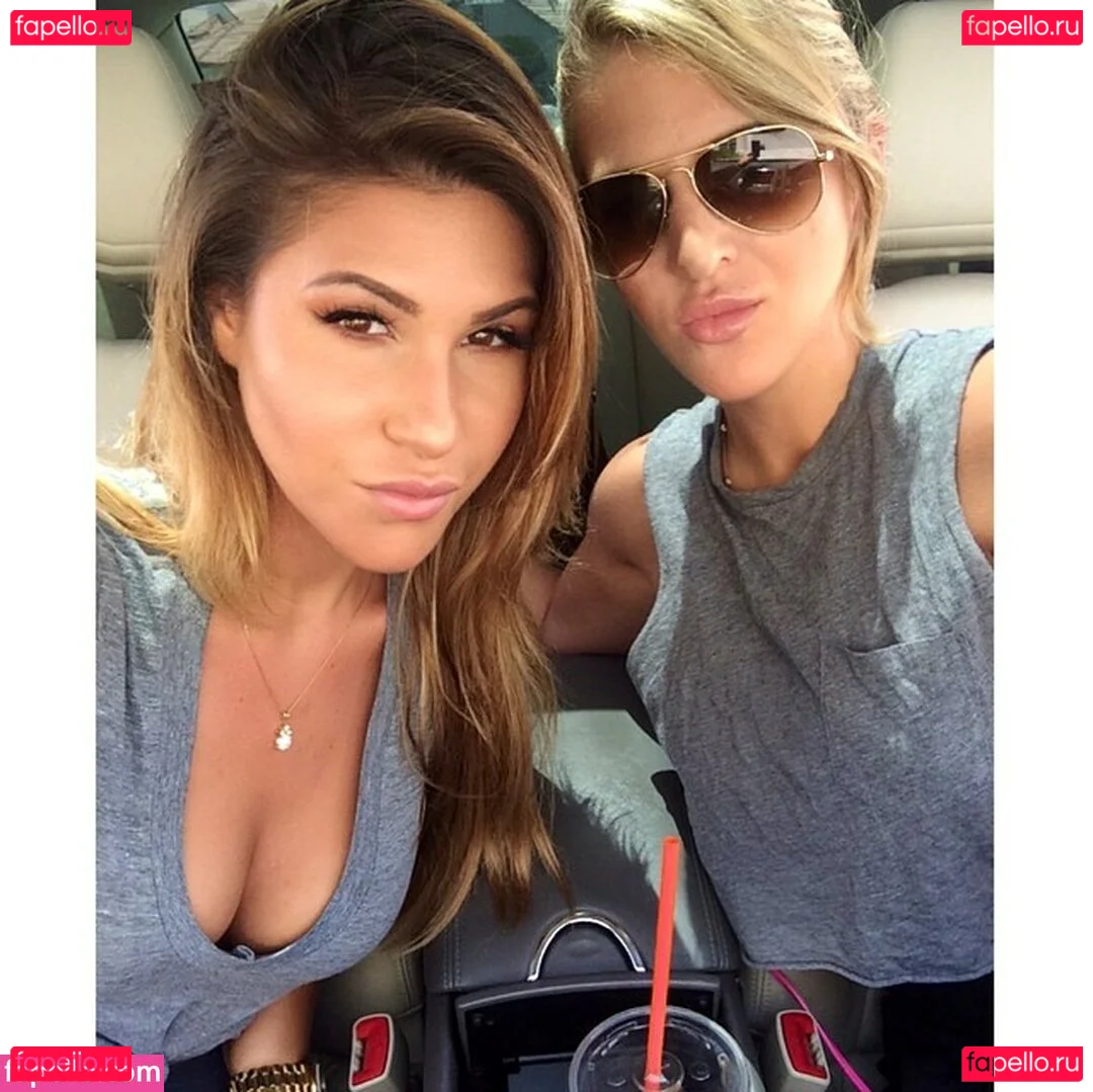 Laureen Pisciotta Onlyfans Photo Gallery 