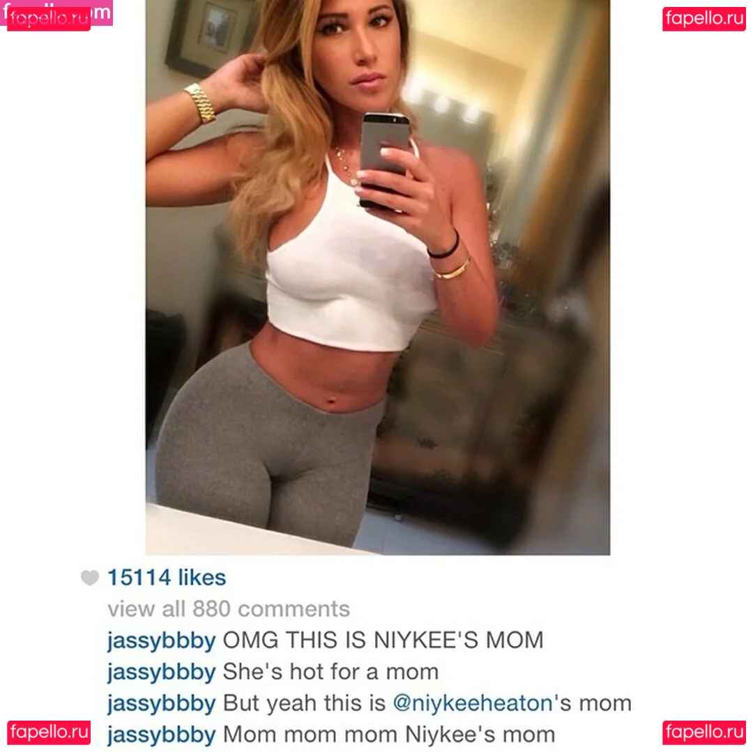 Laureen Pisciotta Onlyfans Photo Gallery 